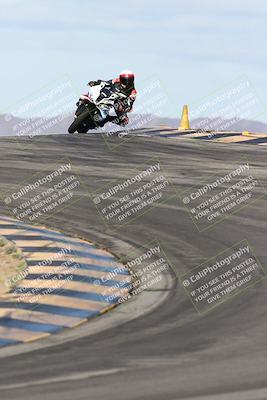 media/Nov-16-2025-Race Pace (Sun) [[8c5fa54630]]/Verified Riders/1-Turns 9 and 10 (925am)/